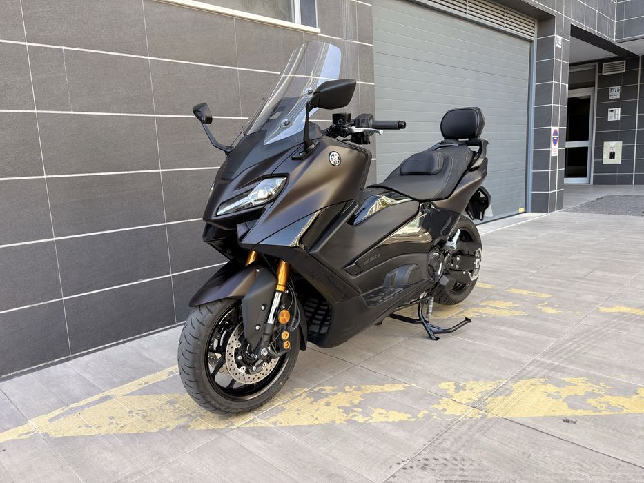 Tmax 560 Tech Max 2024