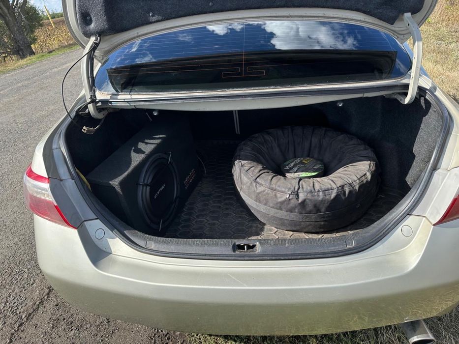 Продам авто toyota camry 40