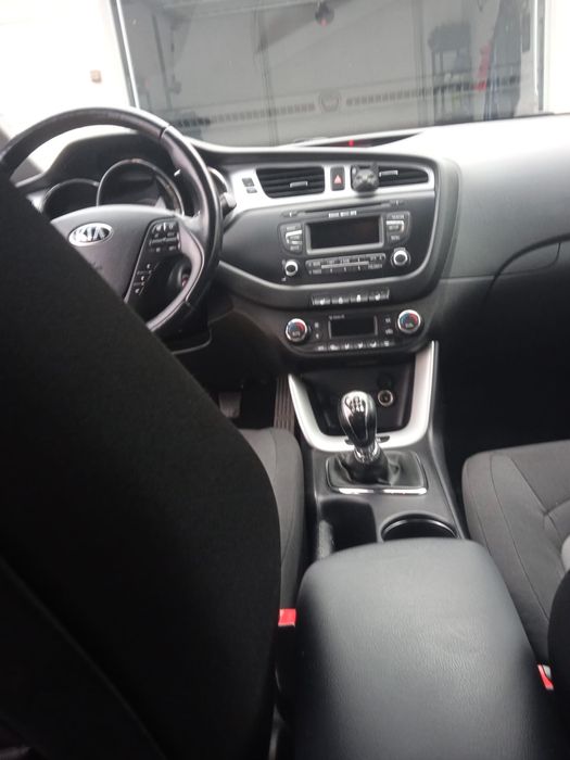 SPRZEDAM KIA Ceed 1.4 wersja Edition 100 km