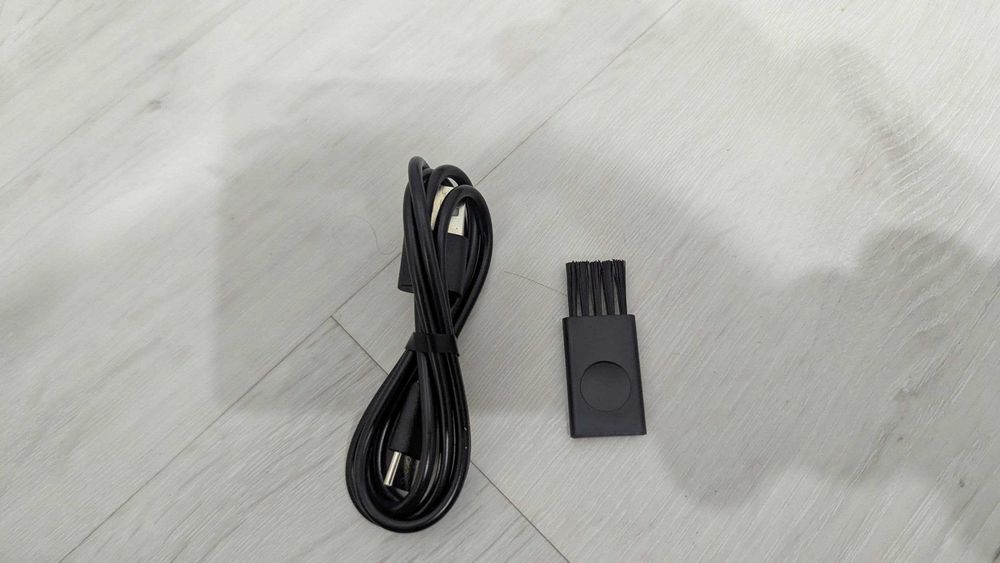 Електробритва YAHSEWYO чоловіча акумуляторна сіткова бритва