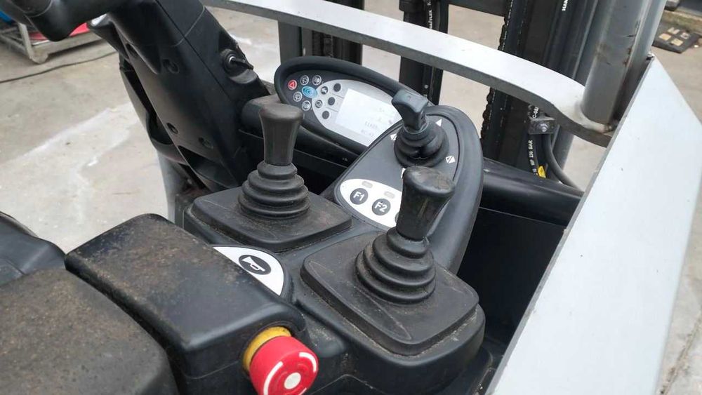 Wózek widłowy STILL RX20-18