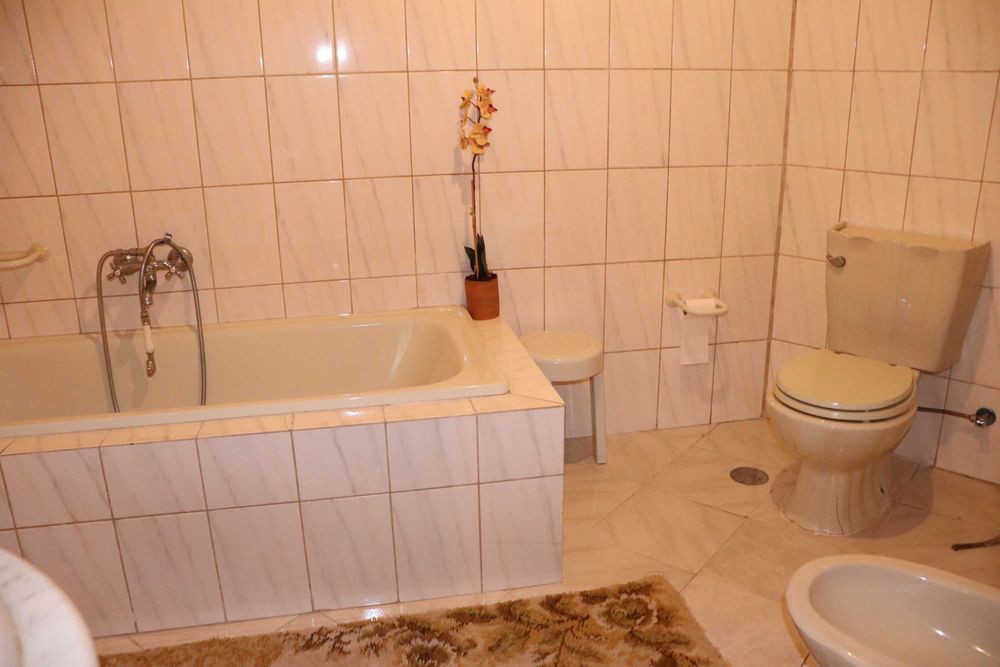 Casa em Valdigem para venda