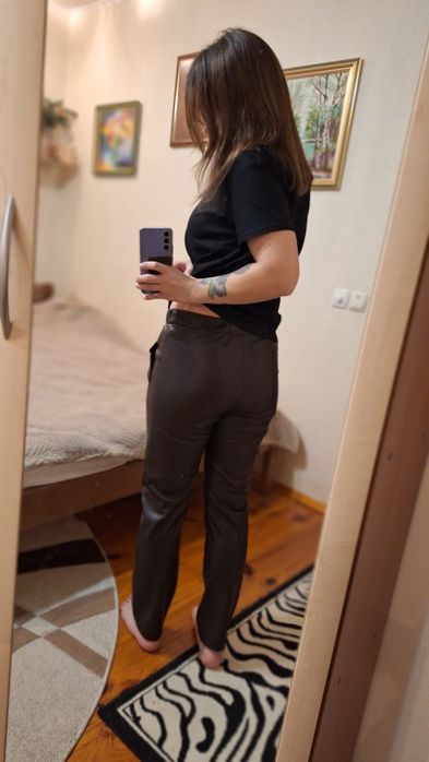 Штани з екошкіри. Розмір S