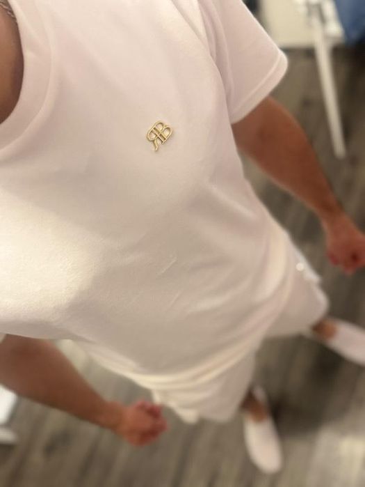 Biały męski welurowy komplet Soft

Biały męski welurowy komplet Soft o