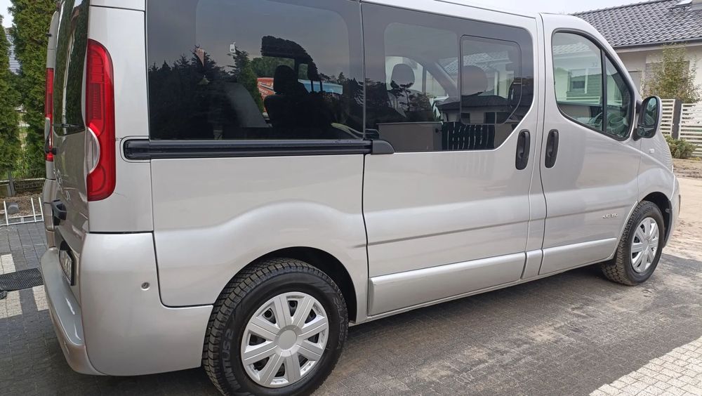 Nissan Primastar Nissan Primastar 8 osobowy zarejestrowany
