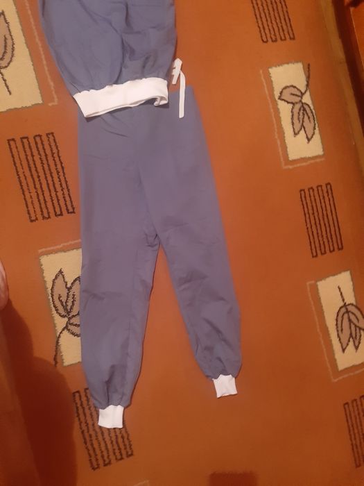 Хірургічний костюм чоловічи на манжетах розмір М сірий та білий