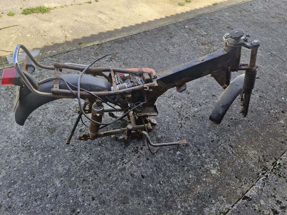 Sprzedam rame mz etz 251