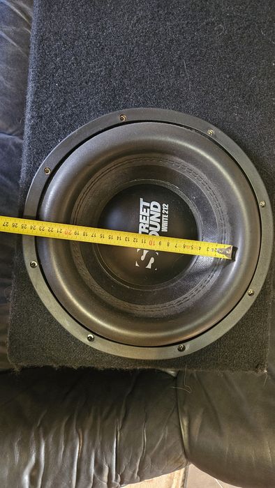 Продам сабвуфер в гарному стані