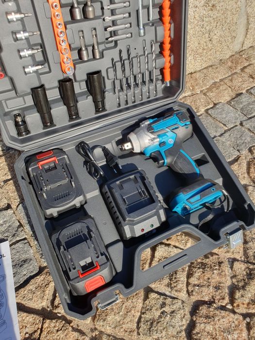 Chave de Impacto / Pistola Pneumática a Bateria MALA COMPLETA (Nova)