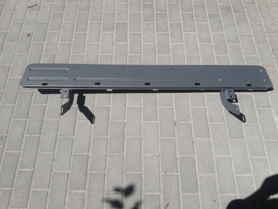 stopień zderzaka tylnego mercedes sprinter 00-06