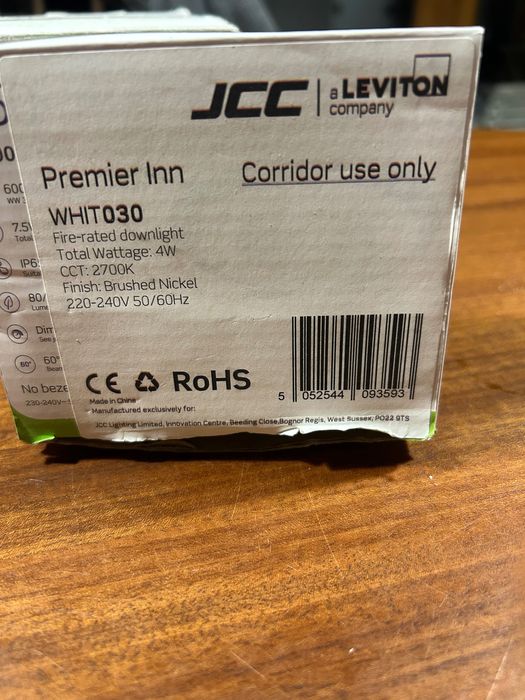 Halogen LED wpuszczany sufitowy – oprawa LED downlight