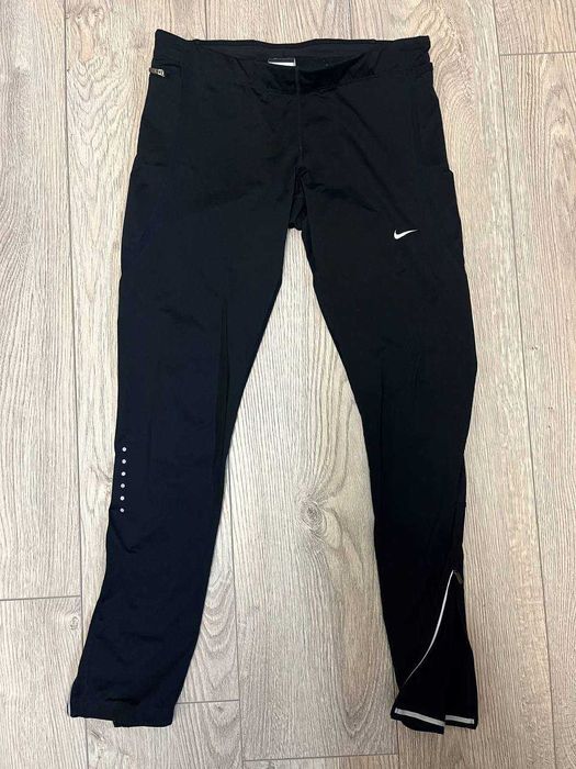 Спортивні лосини Nike