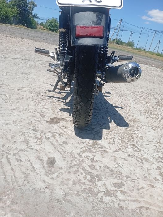 Продам мотоцикл spark -25І 200