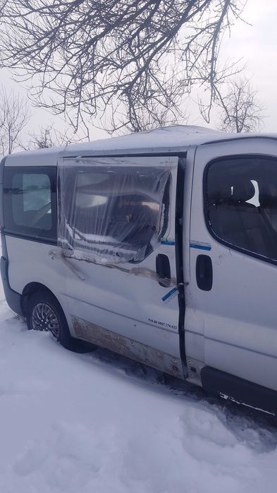 Опель віваро після дтп