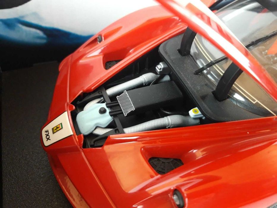 1/18 ferrari fxx 2005 (hotwheels elite)