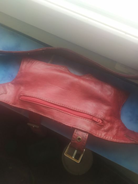 Сумочка жіноча,Шкіра . Через плече