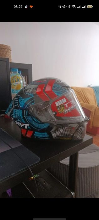 Capacete KYT TT-REVO