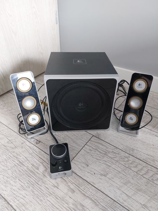 Zestaw głośników Logitech Z4