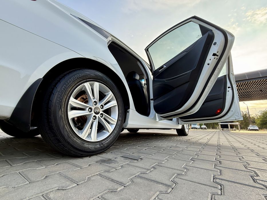 Продам новую Hyundai Sonata