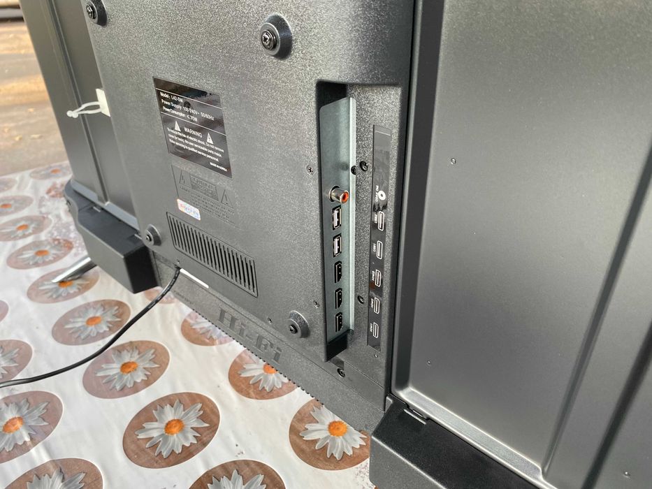 Тонкий 4К телевизор Samsung 45 дюймов Т2  ГОЛОСОВОЙ пульт 2/16GB Smart