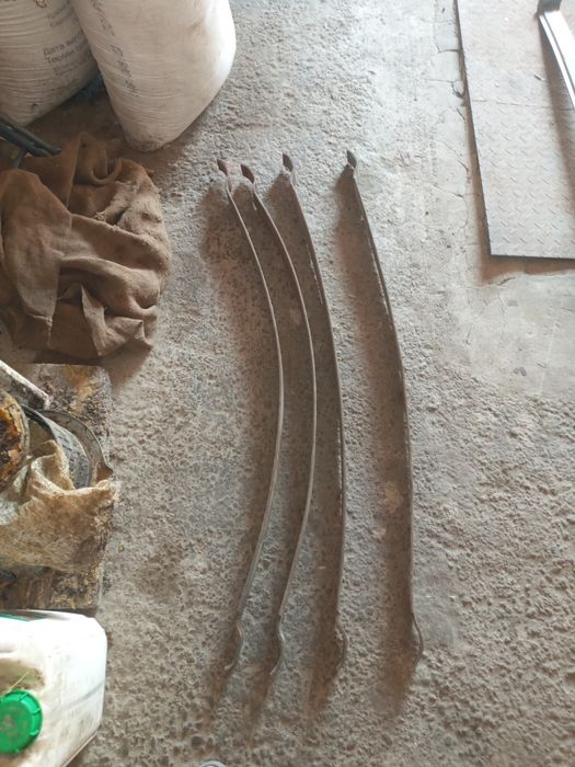 Продам підкорінний лист УАЗ