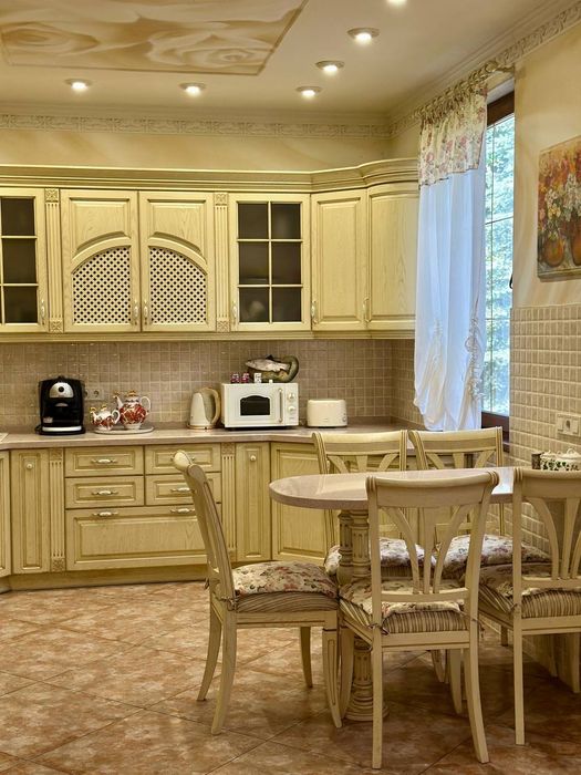 ,,Родинне гніздо,, 300м2/25сот в Лісовій Бучі.Моноліт Гараж Басейн