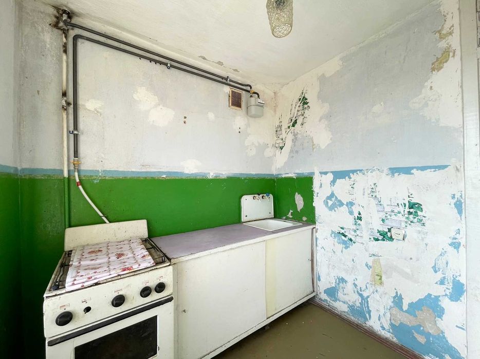 Продаю 1к. квартиру, с. Надбугское, за Варваровкой. Без комиссии. ц6