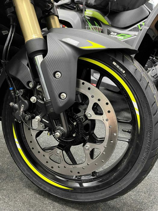 Мотоцикл Bajaj Pulsar NS 400