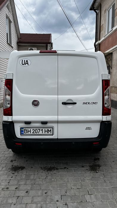Fiat scudo 2012 года