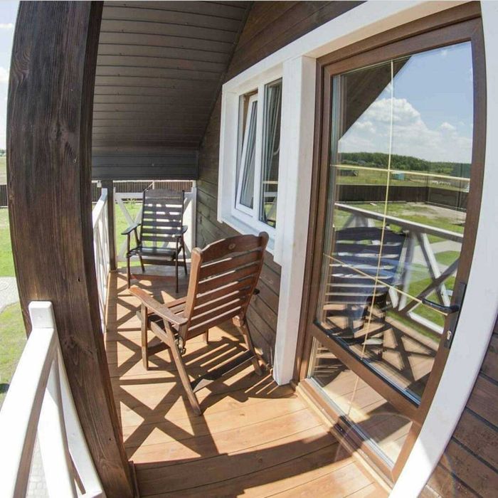 Продаж готелю в с.Підманове, Волинська область поруч з озером Світязь.