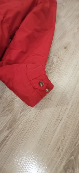 Czerwona kurtka zimowa / parka M
Tytuł:
Czerwona kurtka park