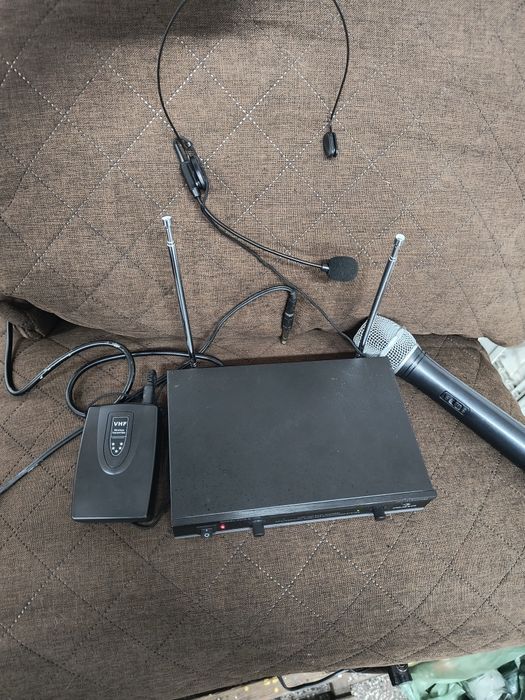 Mikrofony bezprzewodowe AUNA FU2-B-1HS