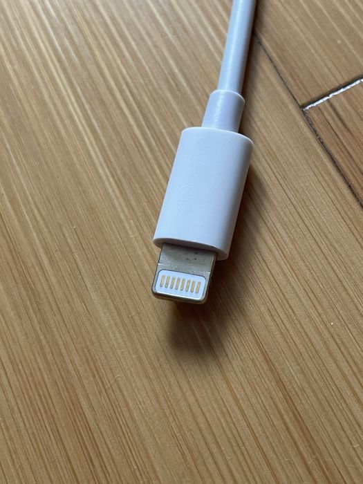 Перехідник adapter mini-jack Apple Lightning - 3.5 mm White