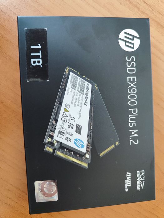 Продам комплект - материнську плату, SSD M.2