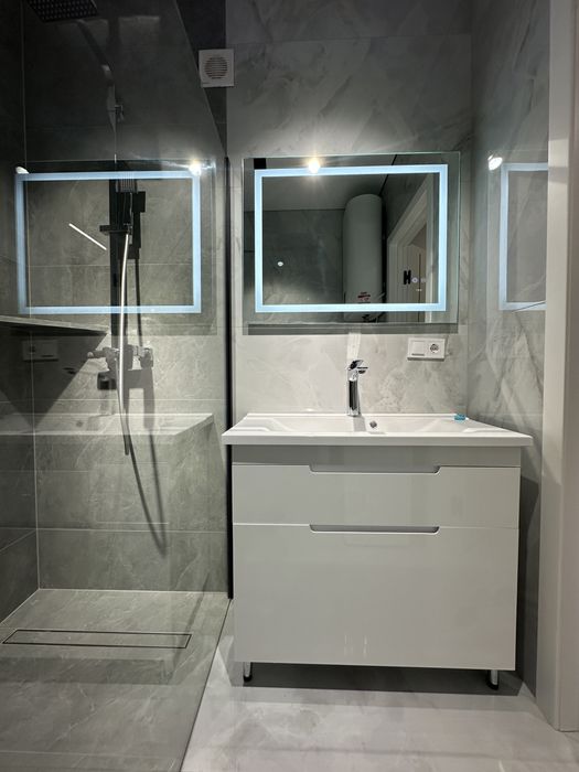 Оренда великої 2-х кімнатної,світло не вимикають