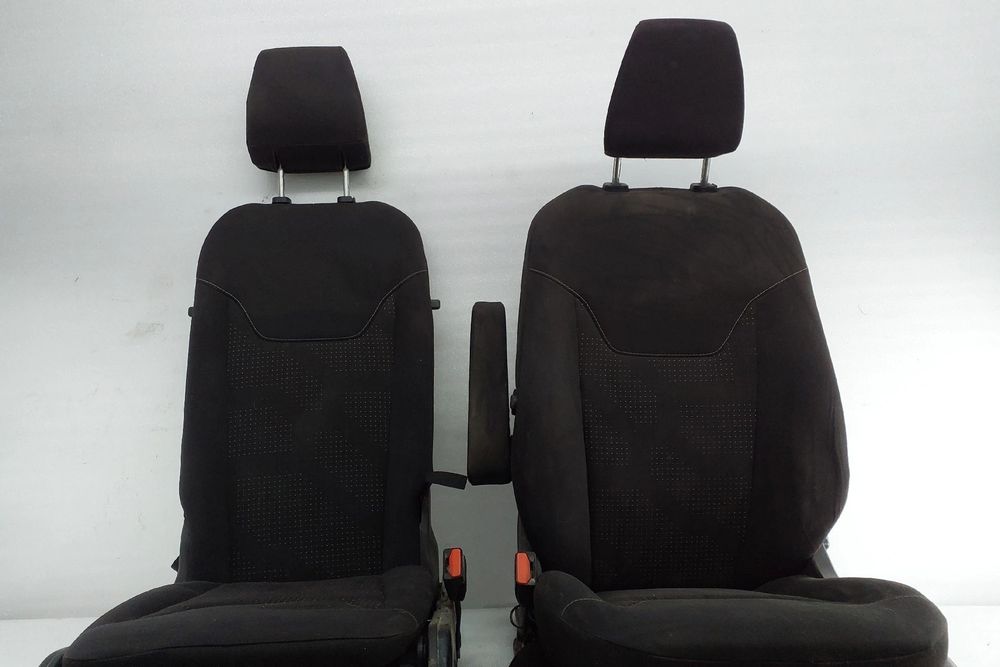 Conjunto de bancos FORD Transit Courier I