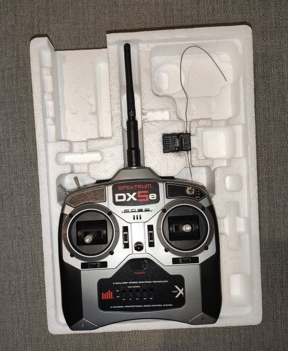 Comando DX5E DSMX 5CH MD2 (S/SERVOS) 2.4GHz Spektrum