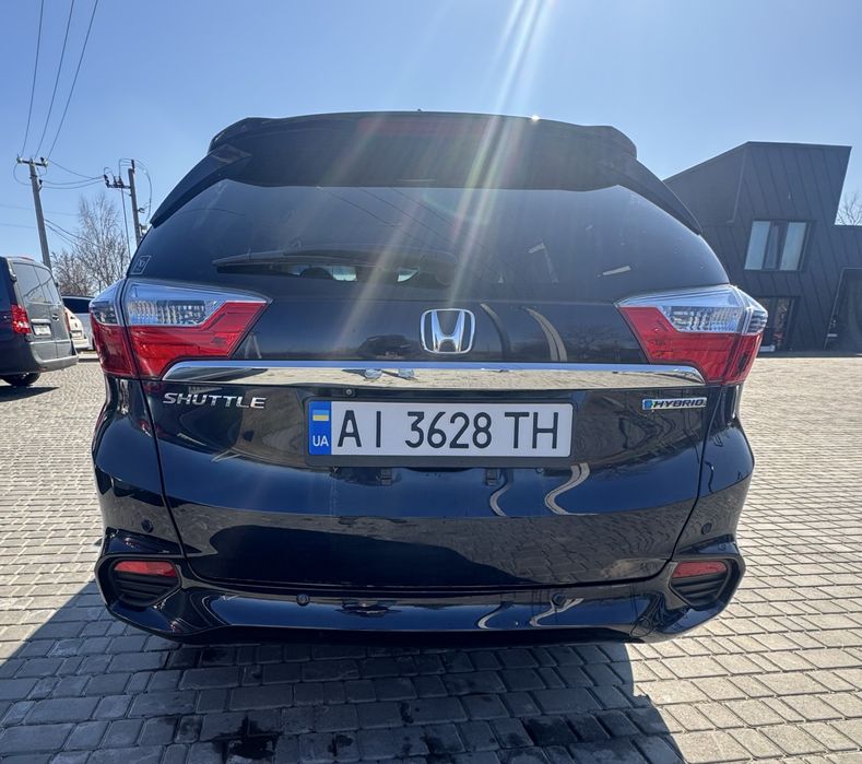 Honda Шатл гибрид, 2018г.