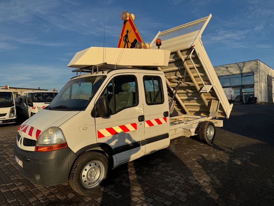 Renault Master Wywrotka Brygadówka Tablica LED Trójkąt Ostrzegawczy Robote Drogowe  Sprinter Movano Crafter Jumper Boxer Master Kiper Maxity Cabstar
