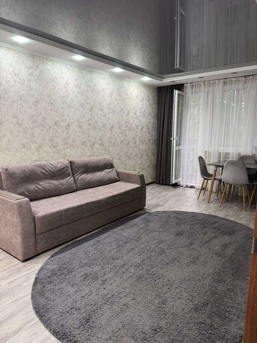 Продаж 3-кімнатної квартири