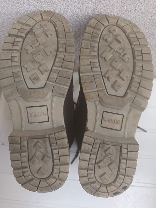 Buty sportowe 40 Elbrus