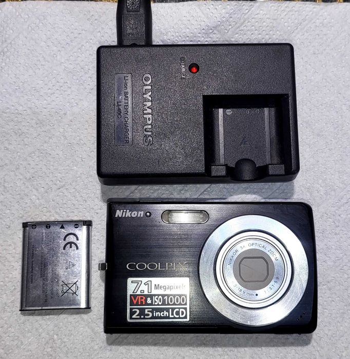 Фотоаппарат Nikon Coolpix,S200., статуэт, sharp,рабочий