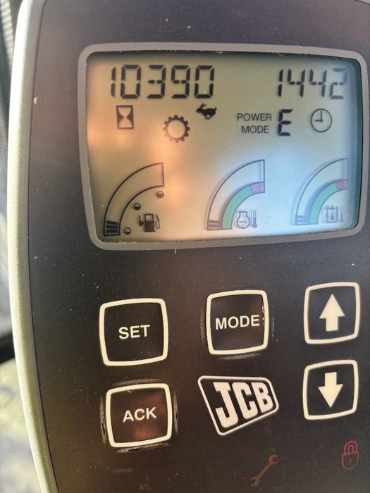 Екскаватор JCB 220 2012р.в.