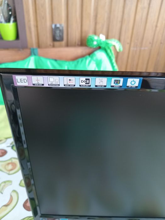 Монітор aoc e2051f
