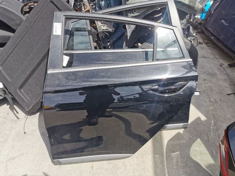 Porta Tras Esquerda Hyundai Ioniq do ano 2016