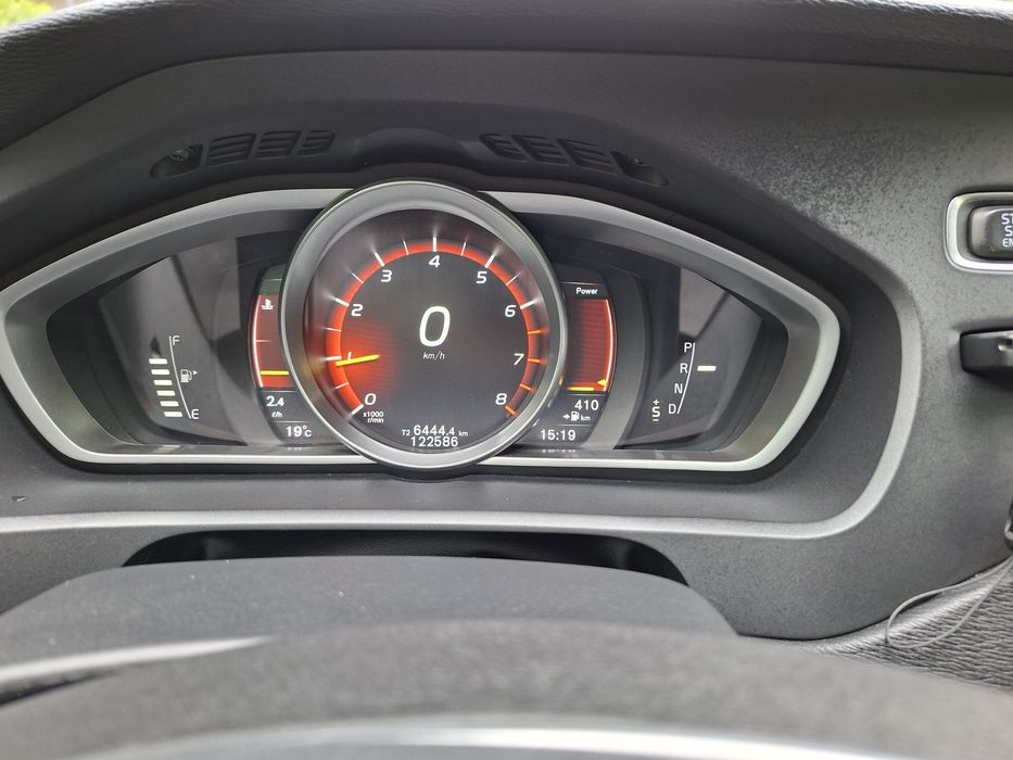 Volvo V40 T3 Drive-E Dynamic Edition