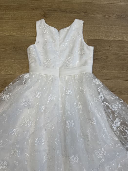 Sukienka wizytowa rozmiar 10-11 lat 134/140