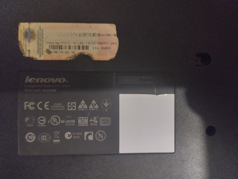 Продам ноутбук lenovo