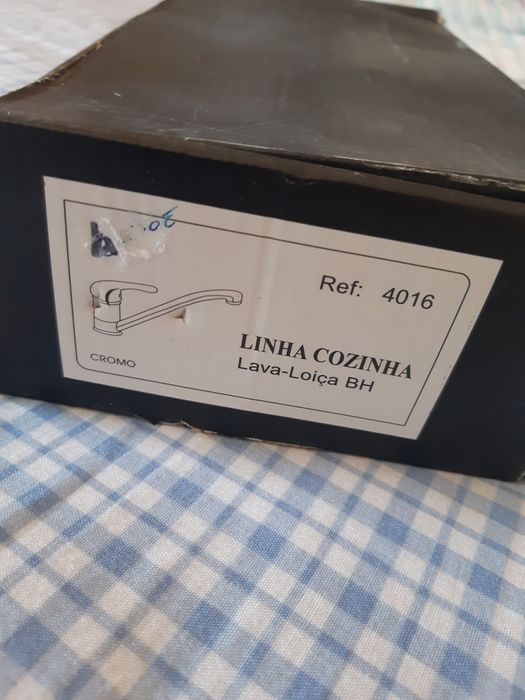 Countertop Mixer Faucet64751880883331121