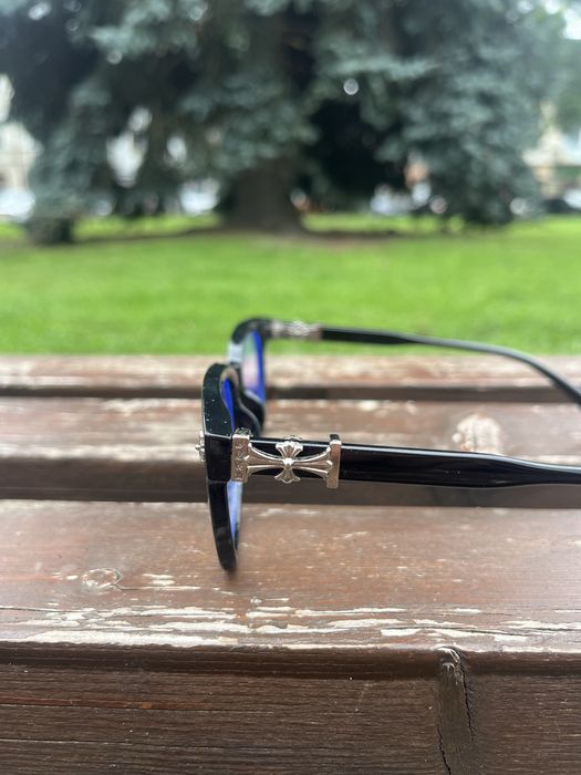 Czarne Okulary w stylu chrome hearts